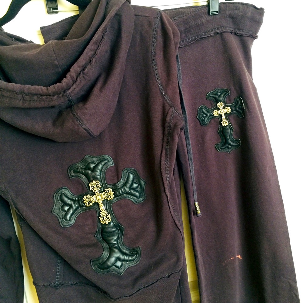 TWISTED HEART Cross Sweatsuit Tracksuit